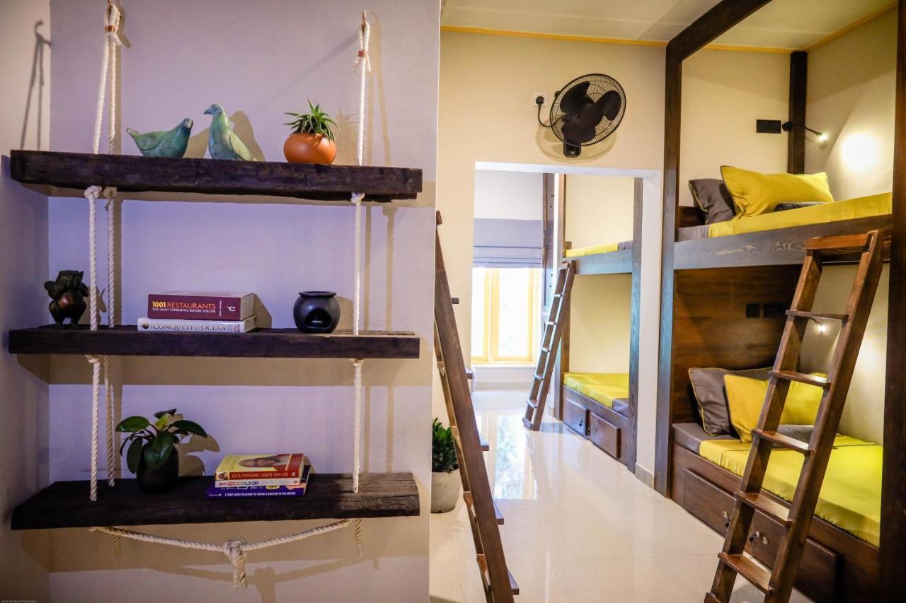 Banana Bunks Kandy Extérieur photo