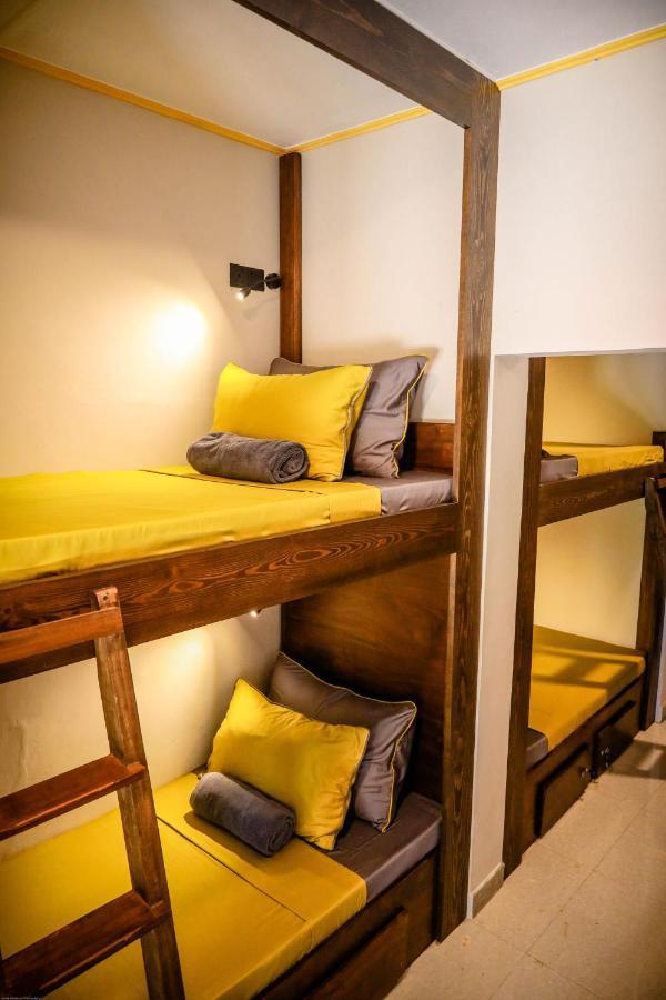 Banana Bunks Kandy Extérieur photo